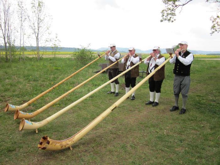 Description: V:\webalphorn\galerie\1mai11\bigimg_Alphorn-Jungingen 01.05.2011 011.jpg